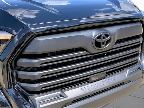Used 2024 Toyota Tundra SR5 w/ SR5 Premium Package RWD image 31