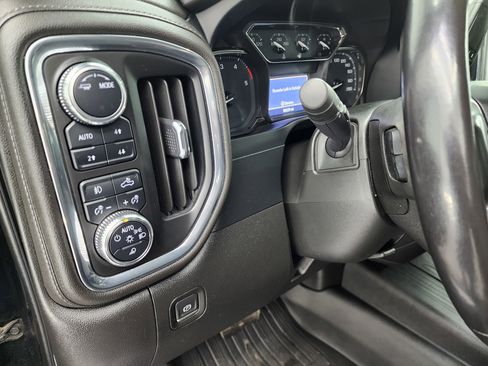 Used 2022 GMC Sierra 2500 SLT w/ LPO, GMC Protection Package image 45