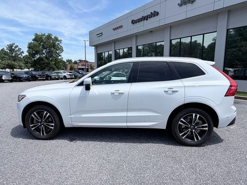 Used 2018 Volvo XC60 T6 Momentum w/ Convenience Package AWD/4WD image 5