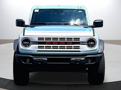 Used 2024 Ford Bronco Heritage Edition AWD/4WD image 3