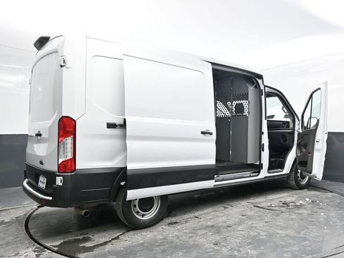 Used 2022 Ford Transit 250 Medium Roof w/ Load Area Protection Package image 41