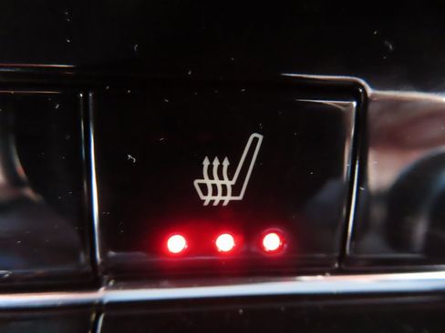 New 2026 Chevrolet Equinox LT w/ LPO, Floor Liner Package image 10