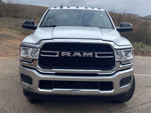 Used 2020 RAM 2500 Tradesman image 2