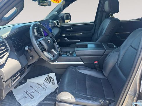 Used 2023 Toyota Tundra Platinum w/ Advanced Package AWD/4WD image 9