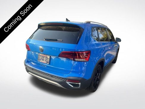Used 2022 Volkswagen Taos SE FWD image 5