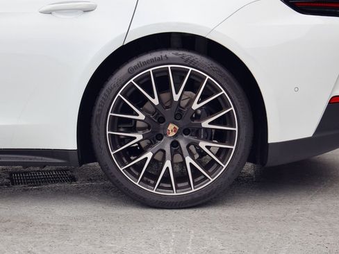 New 2026 Porsche Panamera image 27
