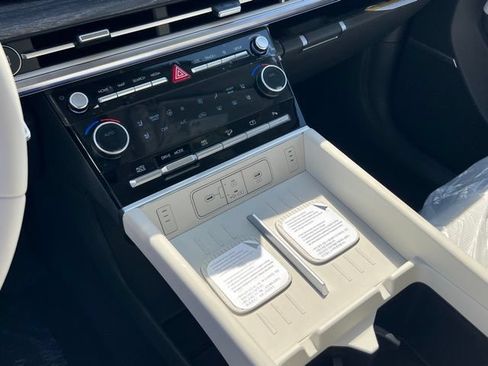 New 2026 Hyundai Santa Fe Limited AWD/4WD image 19