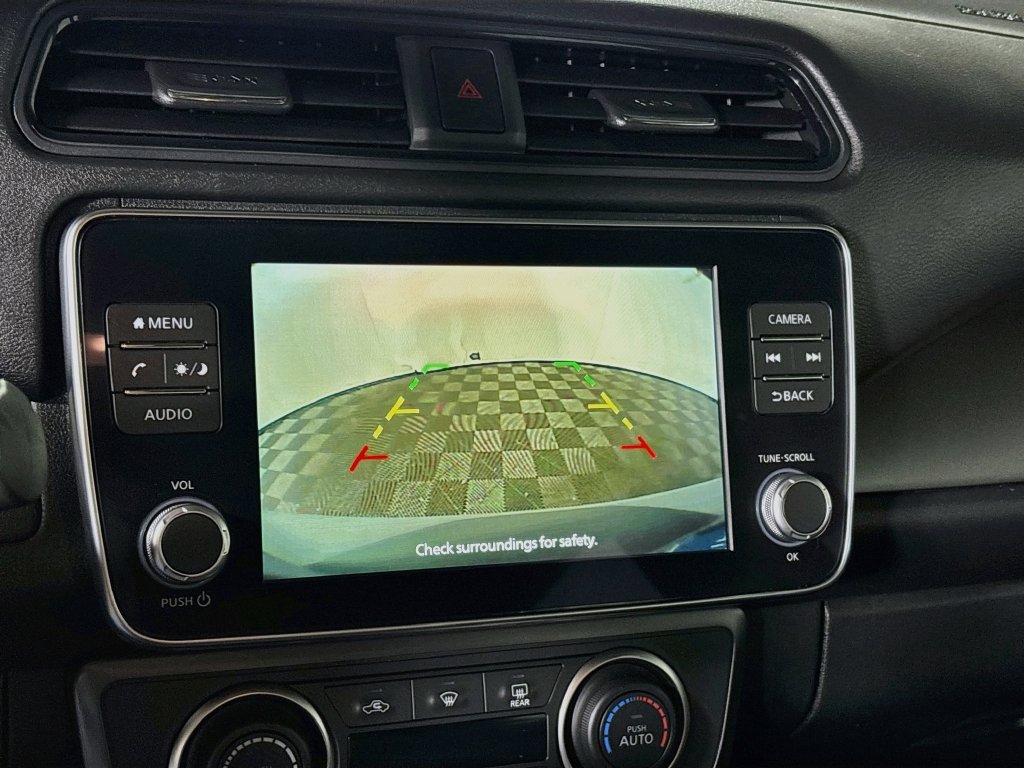 Used 2025 Nissan Leaf S FWD image 16