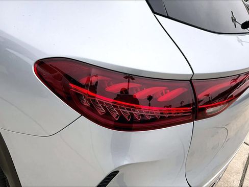 Used 2023 Mercedes-Benz EQE 350+ SUV w/ Exclusive Trim Package image 28