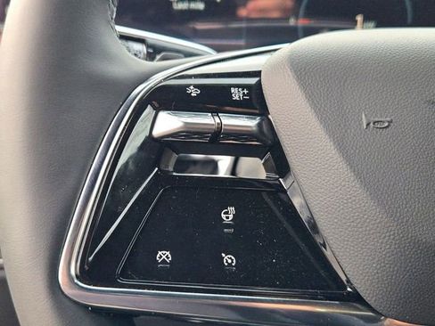 Certified 2025 Cadillac Lyriq Sport image 12