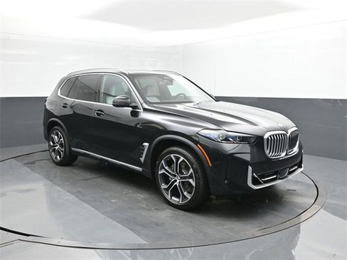 New 2026 BMW X5 sDrive40i w/ Climate Comfort Package image 22