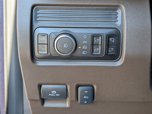 New 2025 Ford F250 King Ranch w/ Chrome Package image 22