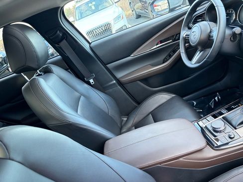 Used 2025 MAZDA CX-30 AWD 2.5 S w/ Premium Package image 32
