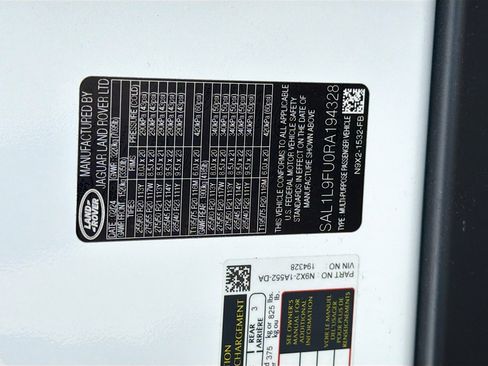 Used 2024 Land Rover Range Rover Sport Dynamic SE image 45