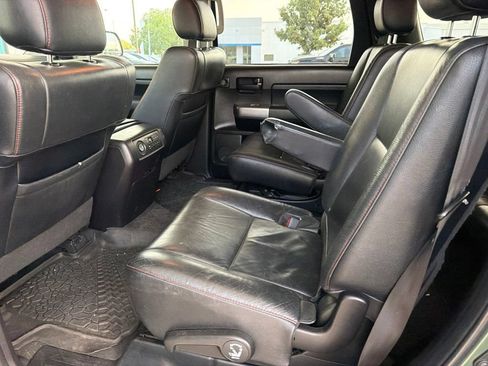 Used 2020 Toyota Sequoia TRD Pro AWD/4WD image 9