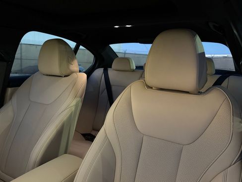 New 2026 BMW 330i Sedan w/ Convenience Package image 18