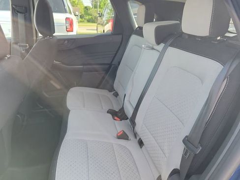 Certified 2023 Ford Escape Active AWD/4WD image 25