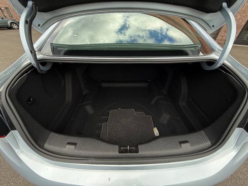 Used 2017 Chevrolet Cruze LS image 11