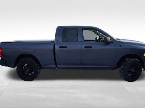 Used 2016 RAM 1500 Express image 2