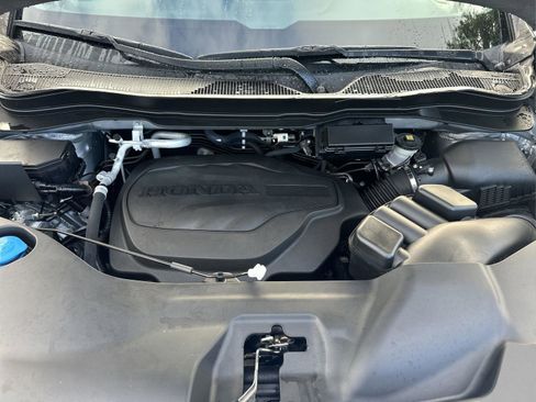 Used 2023 Honda Ridgeline RTL-E image 24