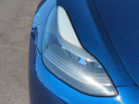 Used 2022 Tesla Model 3 Long Range image 9