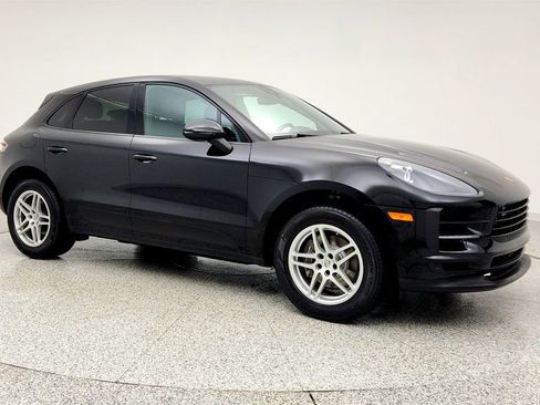 Used 2021 Porsche Macan image 3