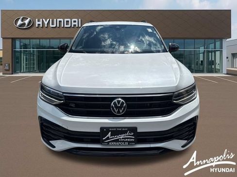 Used 2022 Volkswagen Tiguan SE R-Line AWD/4WD image 8