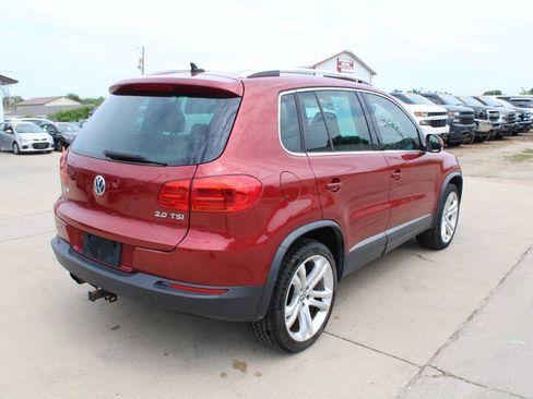 Used 2012 Volkswagen Tiguan S FWD image 8