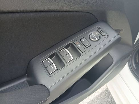 Certified 2023 Honda Civic Sport image 9