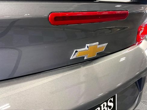 Used 2021 Chevrolet Camaro LT RWD image 31