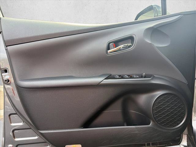 Used 2018 Toyota Prius Two w/ Prius Two Safety Plus Package FWD image 10