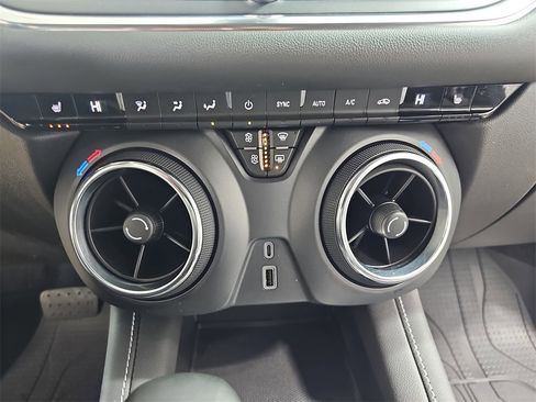 Used 2023 Chevrolet Blazer LT w/ LPO, Floor Liner Package image 29