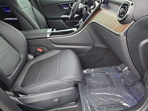 New 2026 Mercedes-Benz GLC 300 4MATIC image 37