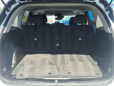 Used 2023 Jeep Grand Cherokee Laredo X image 19