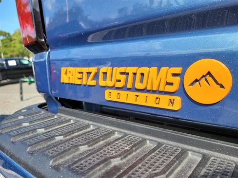 Used 2025 GMC Sierra 3500 Denali Ultimate image 6