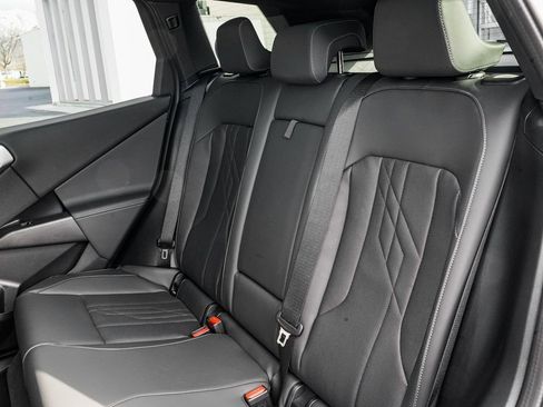 Used 2025 BMW X3 M50 w/ Premium Package image 17