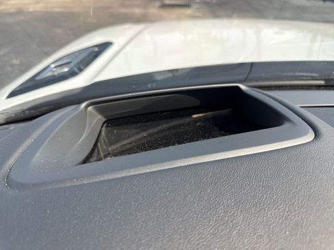 Used 2020 Land Rover Range Rover Sport HSE image 31