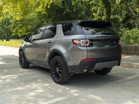Used 2018 Land Rover Discovery Sport SE AWD/4WD image 7