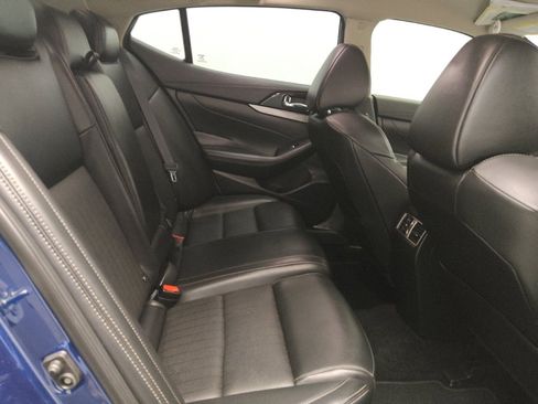 Used 2018 Nissan Maxima 3.5 SV image 19