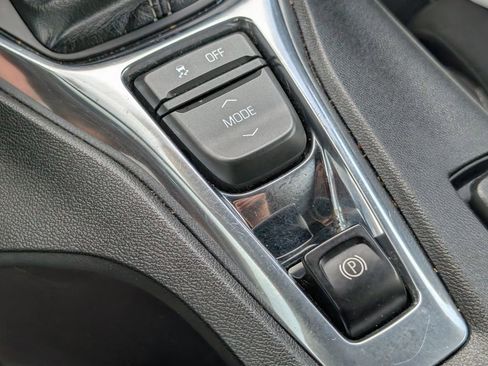 Used 2020 Chevrolet Camaro LT RWD image 20