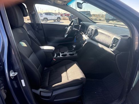 Used 2017 Kia Sportage LX image 26
