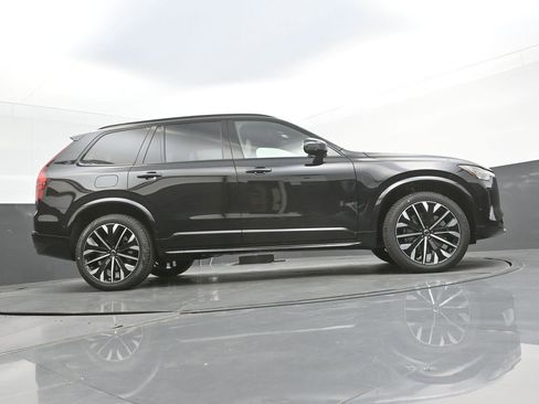 New 2026 Volvo XC90 B6 Ultra w/ Lounge Package AWD/4WD image 36
