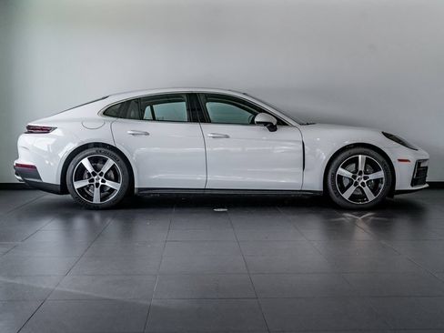 Certified 2025 Porsche Panamera 4 AWD/4WD image 7