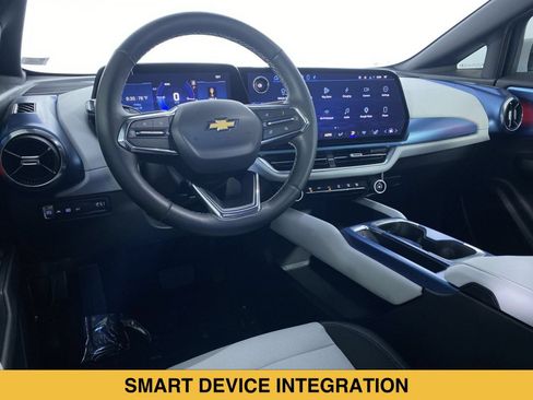 Certified 2024 Chevrolet Equinox EV LT AWD/4WD image 2