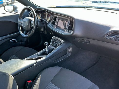 Certified 2022 Dodge Challenger R/T w/ Blacktop Package image 16