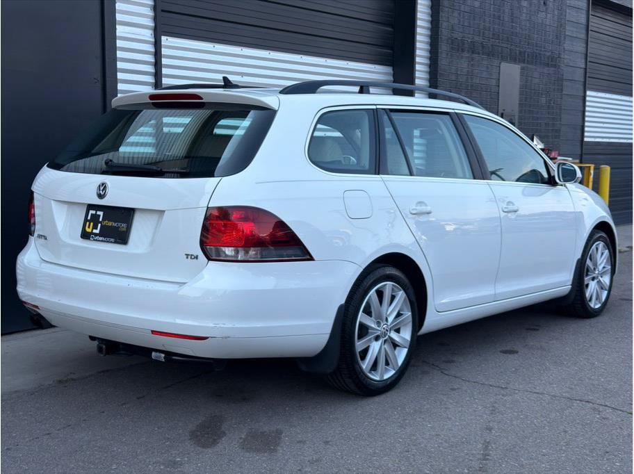 Used 2013 Volkswagen Jetta TDI FWD image 10