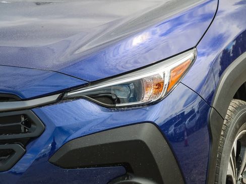 New 2025 Subaru Crosstrek 2.0i Premium image 8