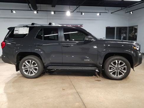 New 2026 Toyota 4Runner Limited AWD/4WD image 8