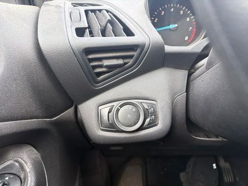 Used 2015 Ford Escape SE AWD/4WD image 14