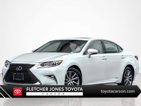 Used 2017 Lexus ES 300h w/ Navigation System Package FWD image 1